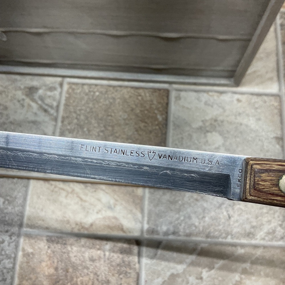 Vintage EKCO Flint Stainless Vanadium USA 9.5 Inch Serrated Slicer Knife Wood